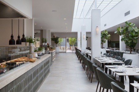 Bluesun Hotel Marina - 34