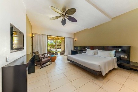 Crystals Beach Resort Belle Mare - 73