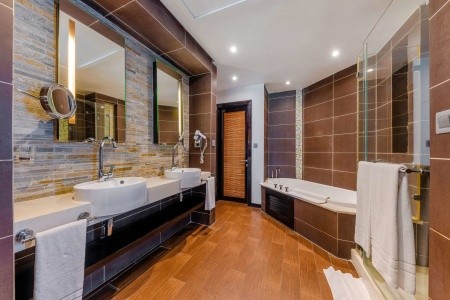 Crystals Beach Resort Belle Mare - 87