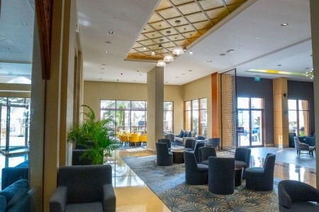 Spojené arabské emiráty Ras Al Khaimah Doubletree By Hilton & Spa Marjan Island 9 dňový pobyt Ultra All inclusive Letecky Letisko: Bratislava February 2026 (15/02/26-23/02/26)