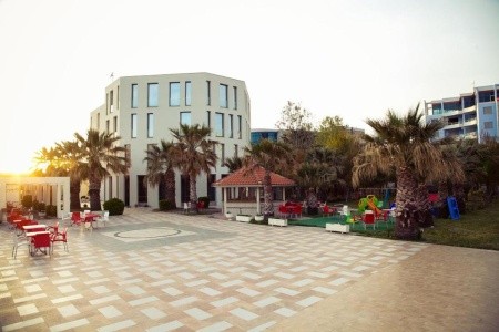 Albánie, Albánská riviéra, Bologna, za <span>23.819</span> Kč