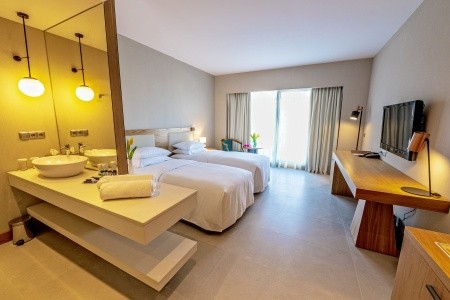 Poseidon Beach Resort - 31