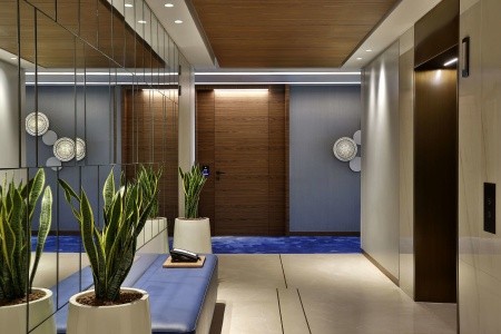 Tumbi West Palm Beach Hotel Dubai, Tapestry Collection By Hilton