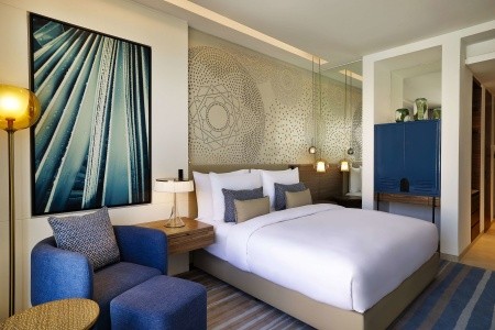 Tumbi West Palm Beach Hotel Dubai, Tapestry Collection By Hilton