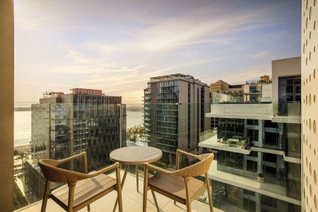 Tumbi West Palm Beach Hotel Dubai, Tapestry Collection By Hilton