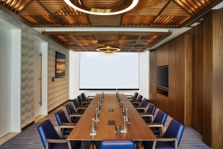 Tumbi West Palm Beach Hotel Dubai, Tapestry Collection By Hilton