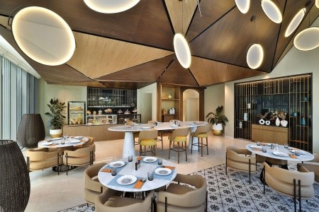 Tumbi West Palm Beach Hotel Dubai, Tapestry Collection By Hilton