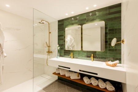 Španielsko Ibiza S'argamassa Palace Suite 15 dňový pobyt Raňajky Letecky Letisko: Praha September 2025 (24/09/25- 8/10/25)