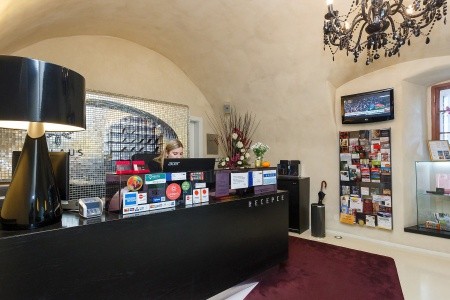 Česká republika Východné Čechy Aplaus 5 dňový pobyt Bez stravy Vlastná October 2025 (28/10/25- 1/11/25)