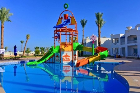 Renaissance Golden View Beach Resort - 9