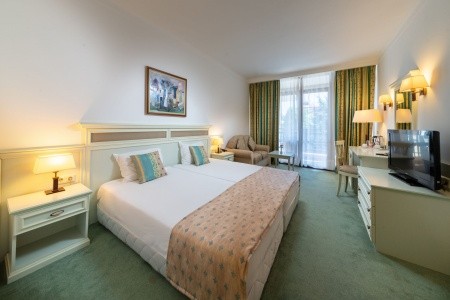 Bulharsko Slnečné Pobrežie Royal Palace Helena Park 8 dňový pobyt Polpenzia Letecky Letisko: Bratislava August 2026 (11/08/26-18/08/26)