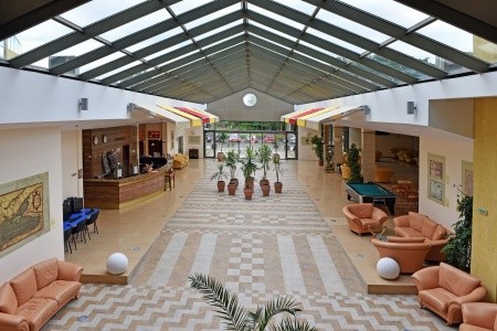 Bulharsko Prímorsko Les Magnolias 8 dňový pobyt All Inclusive Letecky Letisko: Varšava September 2025 (11/09/25-18/09/25)