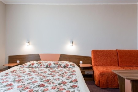 Bulharsko Slnečné Pobrežie Trakia Plaza 12 dňový pobyt All Inclusive Letecky Letisko: Bratislava June 2026 (26/06/26- 7/07/26)