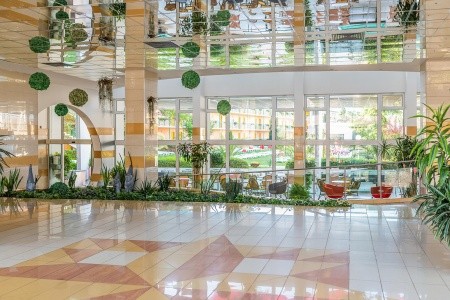 Bulharsko Slnečné Pobrežie Trakia Plaza 12 dňový pobyt All Inclusive Letecky Letisko: Bratislava June 2026 (26/06/26- 7/07/26)