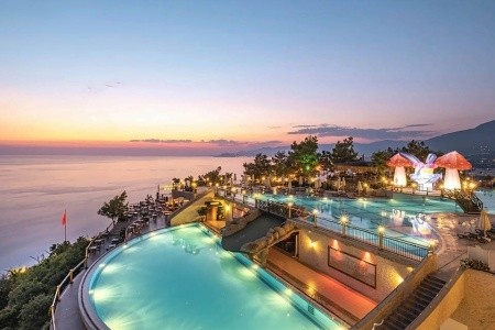 Turecko Alanya Utopia World 12 dňový pobyt Ultra All inclusive Letecky Letisko: Katovice August 2026 ( 4/08/26-15/08/26)