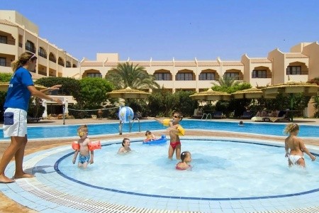 Flamenco Beach & Resort - 9