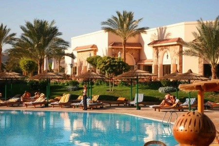 Flamenco Beach & Resort - 10