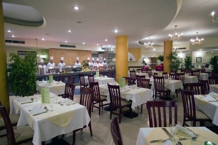 Flamenco Beach & Resort - 21