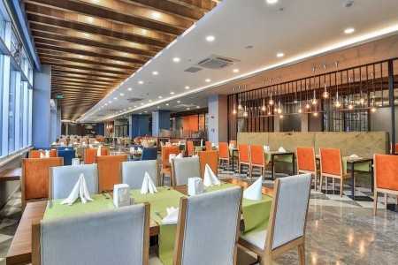 Turecko Antalya Saturn Palace 13 dňový pobyt Ultra All inclusive Letecky Letisko: Katovice June 2026 (18/06/26-30/06/26)
