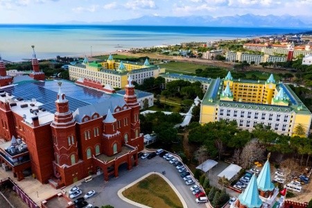 Turecko Antalya Asteria Kremlin Palace 13 dňový pobyt Ultra All inclusive Letecky Letisko: Katovice August 2026 ( 1/08/26-13/08/26)