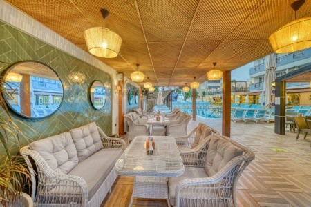 Turecko Alanya Club Big Blue Suite 12 dňový pobyt All Inclusive Letecky Letisko: Praha September 2025 (24/09/25- 5/10/25)