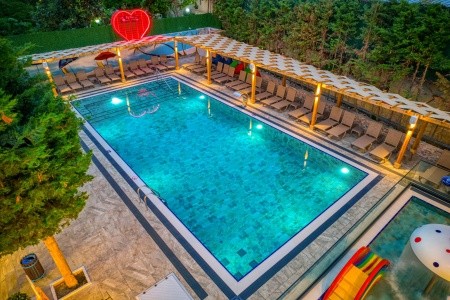 Turecko Alanya Club Big Blue Suite 12 dňový pobyt All Inclusive Letecky Letisko: Praha September 2025 (24/09/25- 5/10/25)