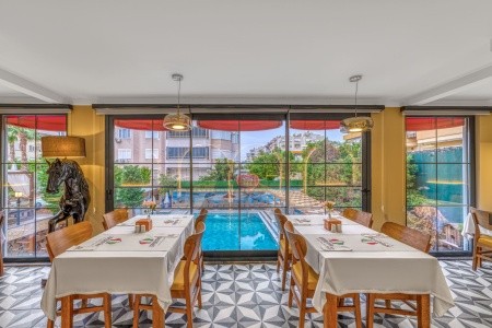 Turecko Alanya Club Big Blue Suite 12 dňový pobyt All Inclusive Letecky Letisko: Praha September 2025 (24/09/25- 5/10/25)