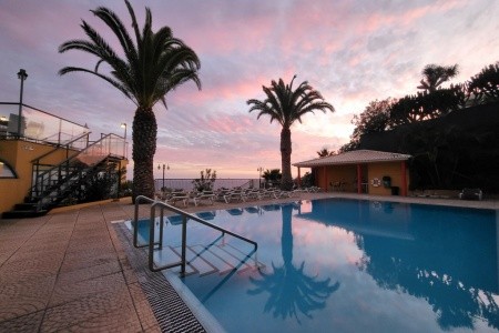 Madeira Caniço Cais Da Oliveira 10 dňový pobyt Raňajky Letecky Letisko: Budapešť January 2026 (15/01/26-24/01/26)