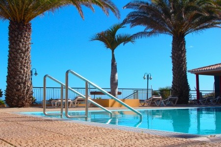 Madeira Caniço Cais Da Oliveira 10 dňový pobyt Raňajky Letecky Letisko: Budapešť January 2026 (15/01/26-24/01/26)