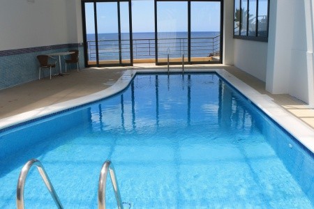 Madeira Caniço Cais Da Oliveira 10 dňový pobyt Raňajky Letecky Letisko: Budapešť January 2026 (15/01/26-24/01/26)