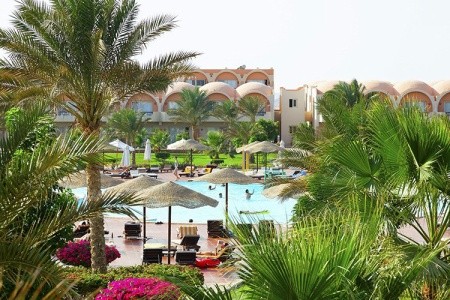 The Three Corners Sea Beach Resort - 20