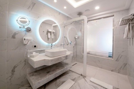 Sirena Beach Resort & Spa - 54