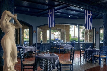 Palm Royale Resort Soma Bay - 41