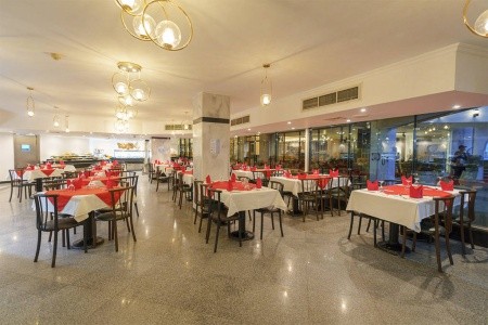 Minamark Beach Resort - 11