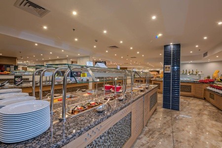 Titanic Resort & Aqua Park - 9