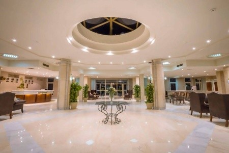 Sunny Days Mirette Family Apartments & Resort - 11