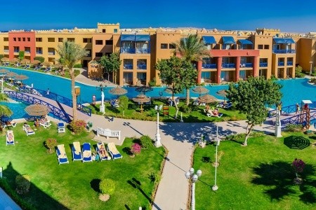 Titanic Palace Resort - 4