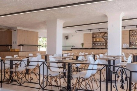 Grécko Kréta Azure Mare 15 dňový pobyt Polpenzia Letecky Letisko: Katovice June 2026 ( 6/06/26-20/06/26)