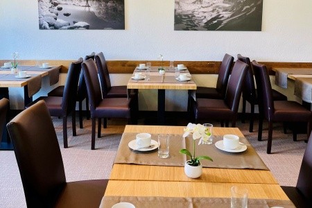 Rakúsko Kitzbühel / Mittersill Parkhotel Kirchberg 8 dňový pobyt Raňajky Vlastná January 2026 (30/01/26- 6/02/26)