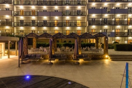 Grécko Korfu Ariti Grand 10 dňový pobyt Raňajky Letecky Letisko: Viedeň October 2025 (13/10/25-22/10/25)