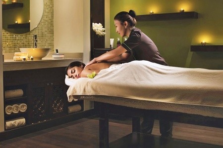 Spojené arabské emiráty Abu Dhabi Khalidiya Palace Rayhaan 5 dňový pobyt Raňajky Letecky Letisko: Praha January 2026 (13/01/26-17/01/26)