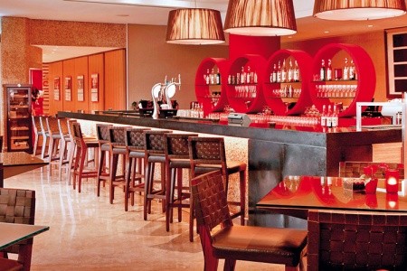 Spojené arabské emiráty Dubaj Amwaj Rotana Jumeirah Beach 13 dňový pobyt Raňajky Letecky Letisko: Praha April 2026 ( 4/04/26-16/04/26)