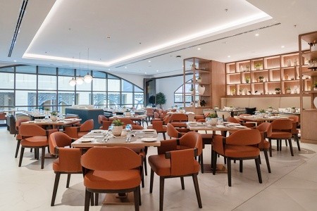 Spojené arabské emiráty Dubaj Amwaj Rotana Jumeirah Beach 13 dňový pobyt Raňajky Letecky Letisko: Praha April 2026 ( 4/04/26-16/04/26)