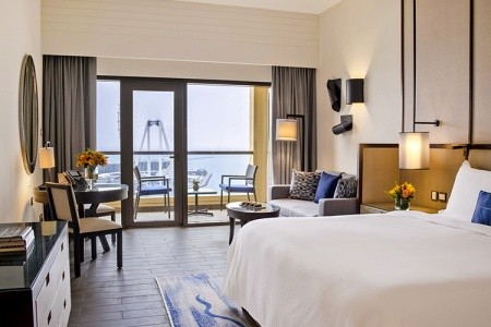 Spojené arabské emiráty Dubaj Amwaj Rotana Jumeirah Beach 13 dňový pobyt Raňajky Letecky Letisko: Praha April 2026 ( 4/04/26-16/04/26)