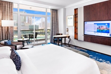 Hotel Beach Rotana Hotel & Tower