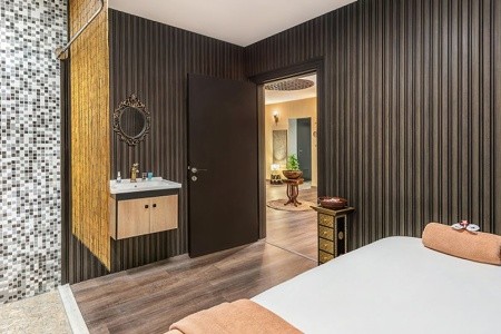 Hotel Al Raha Beach Hotel