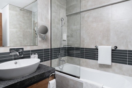 Spojené arabské emiráty Dubaj Avalon 12 dňový pobyt Raňajky Letecky Letisko: Praha January 2026 (24/01/26- 4/02/26)