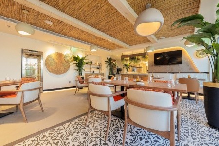 Spojené arabské emiráty Dubaj Avalon 12 dňový pobyt Raňajky Letecky Letisko: Praha January 2026 (24/01/26- 4/02/26)