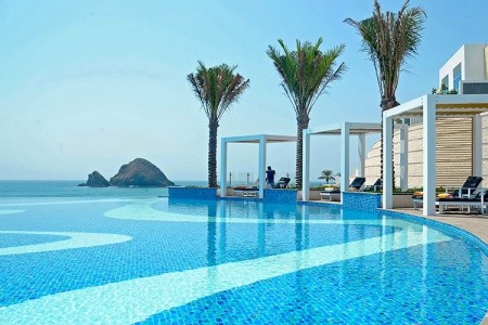 Spojené arabské emiráty Fujairah Royal M Al Aqah Beach Hotel & Resort 6 dňový pobyt All Inclusive Letecky Letisko: Praha March 2026 (19/03/26-24/03/26)