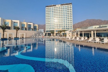 Spojené arabské emiráty Fujairah Royal M Al Aqah Beach Hotel & Resort 6 dňový pobyt All Inclusive Letecky Letisko: Praha March 2026 (19/03/26-24/03/26)